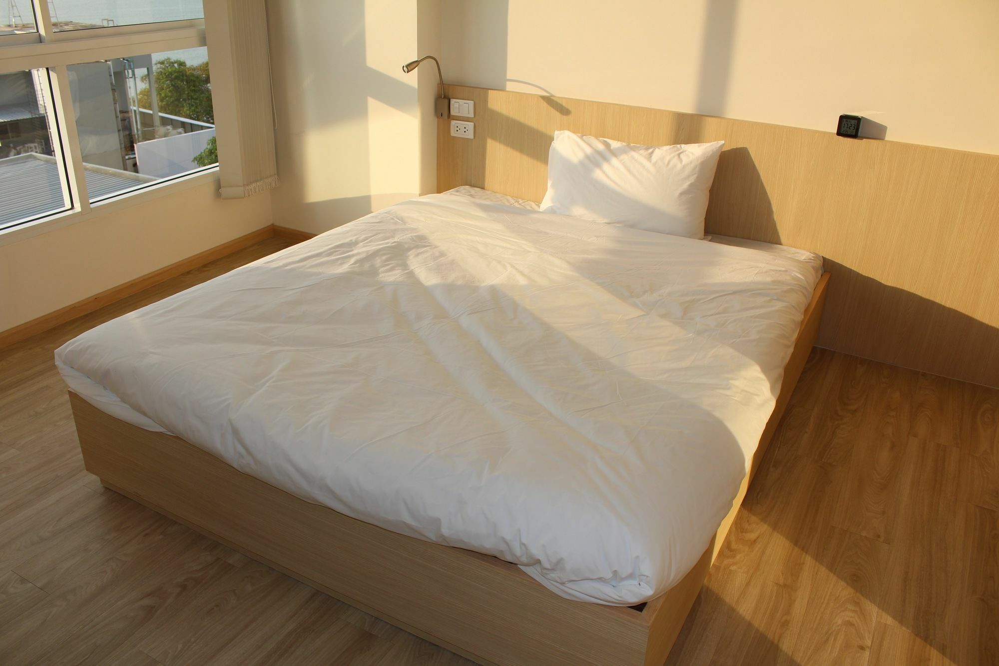 Karin Hotel & Service Apartment - Sha Extra Plus Si Racha Zewnętrze zdjęcie